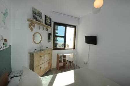Appartement Encantador Apartamento Frente A La Playa Victoria à Cadix Extérieur photo