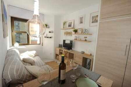 Appartement Encantador Apartamento Frente A La Playa Victoria à Cadix Extérieur photo